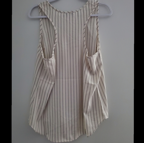 NWOT Daily Ritual Racerback tank - Picture 4 of 8